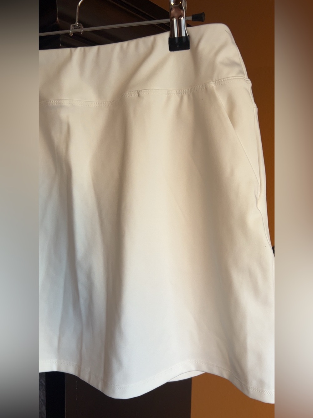 Tommy Bahama Golf | Classic White Skort Skirt Athletic Women’s - Picture 3 of 9
